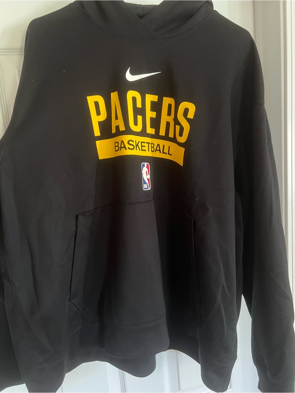 Nike Pacers Black & Yellow Hoodie. XXL